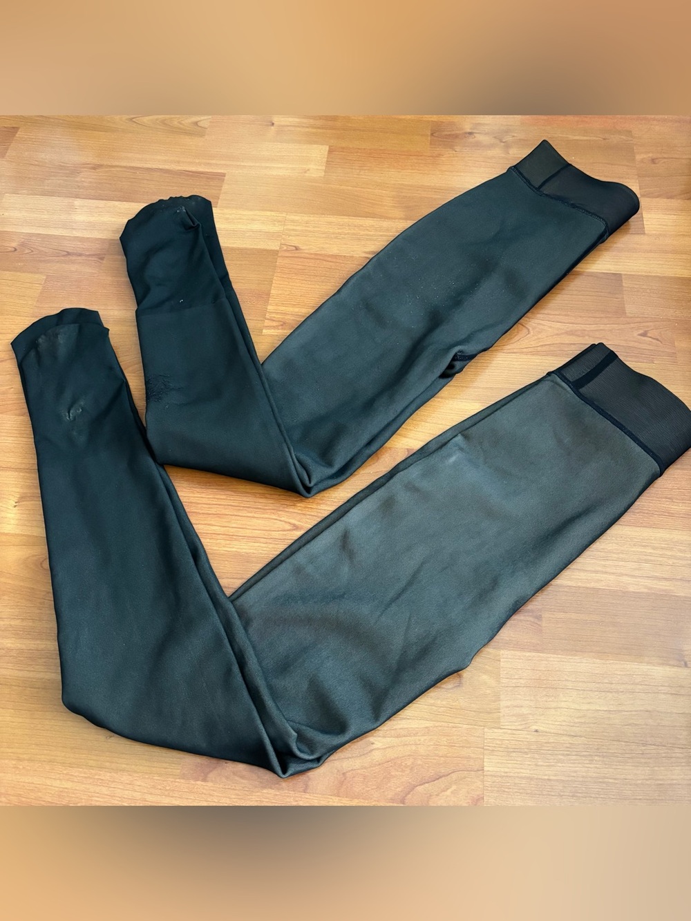 Women’s bundle of 2 thermal tights leggings size medium